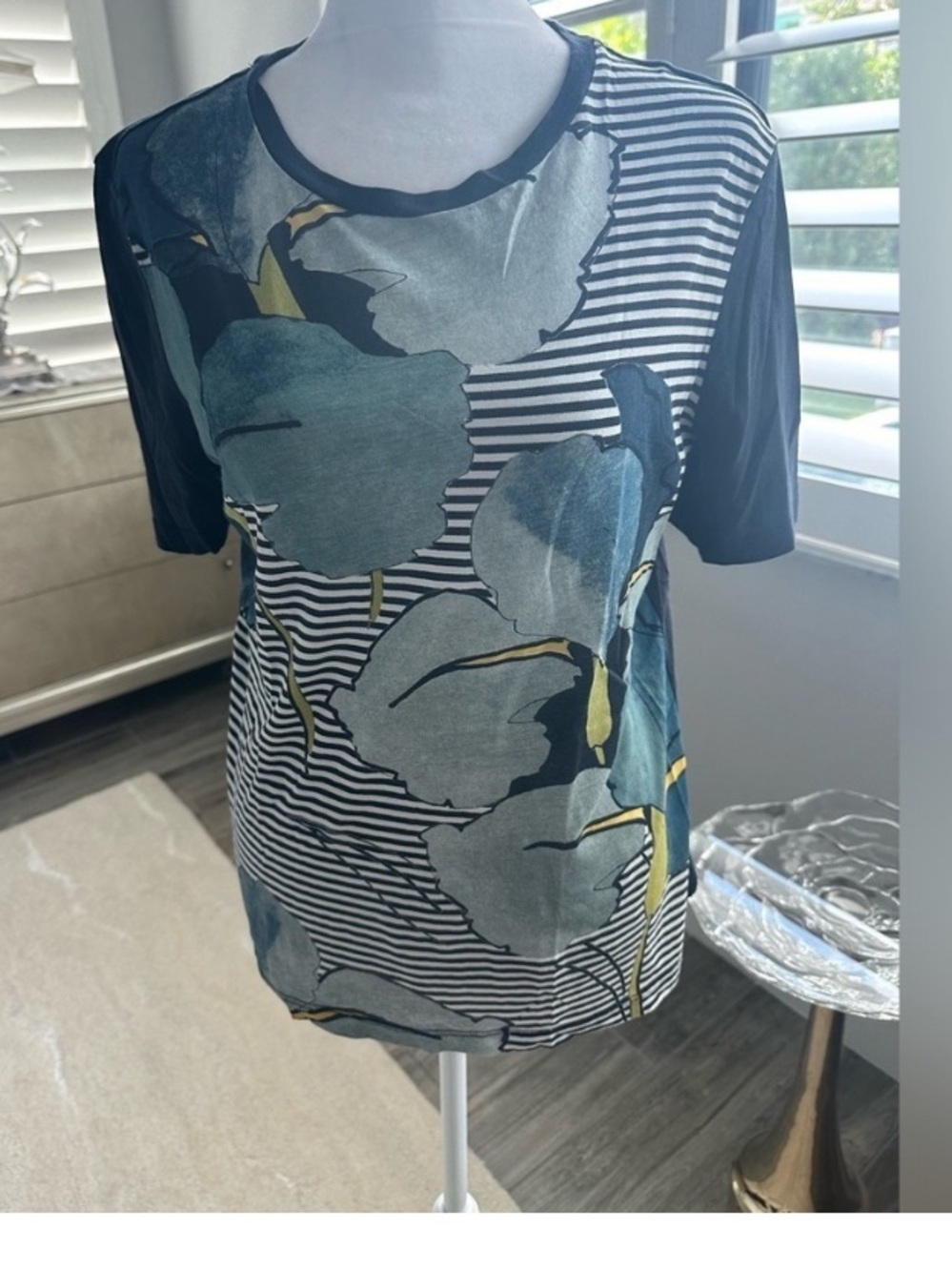 Tory Burch Striped Floral Short-Sleeve Top in Navy and Blue like new